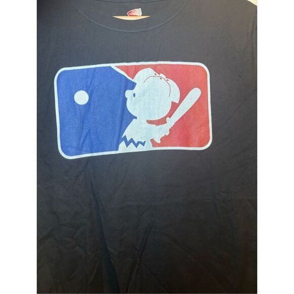 Charlie Brown Baseball Women's T-shirt size Large - Picture 2 of 2